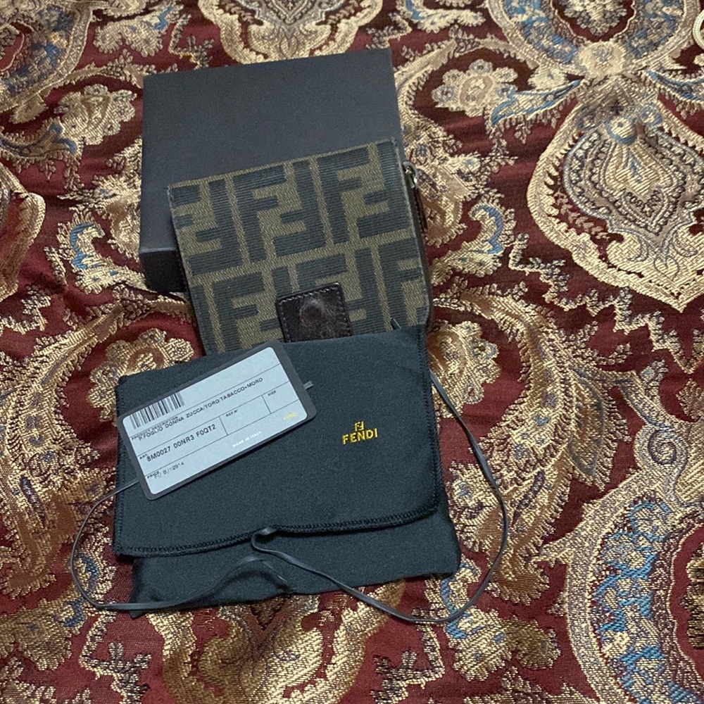 fendi compact wallet